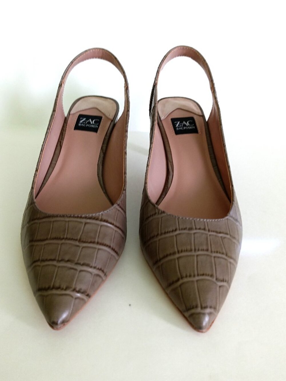 Zac Posen - Leather Elegant Pointed Toe Pumps - 6.5 M